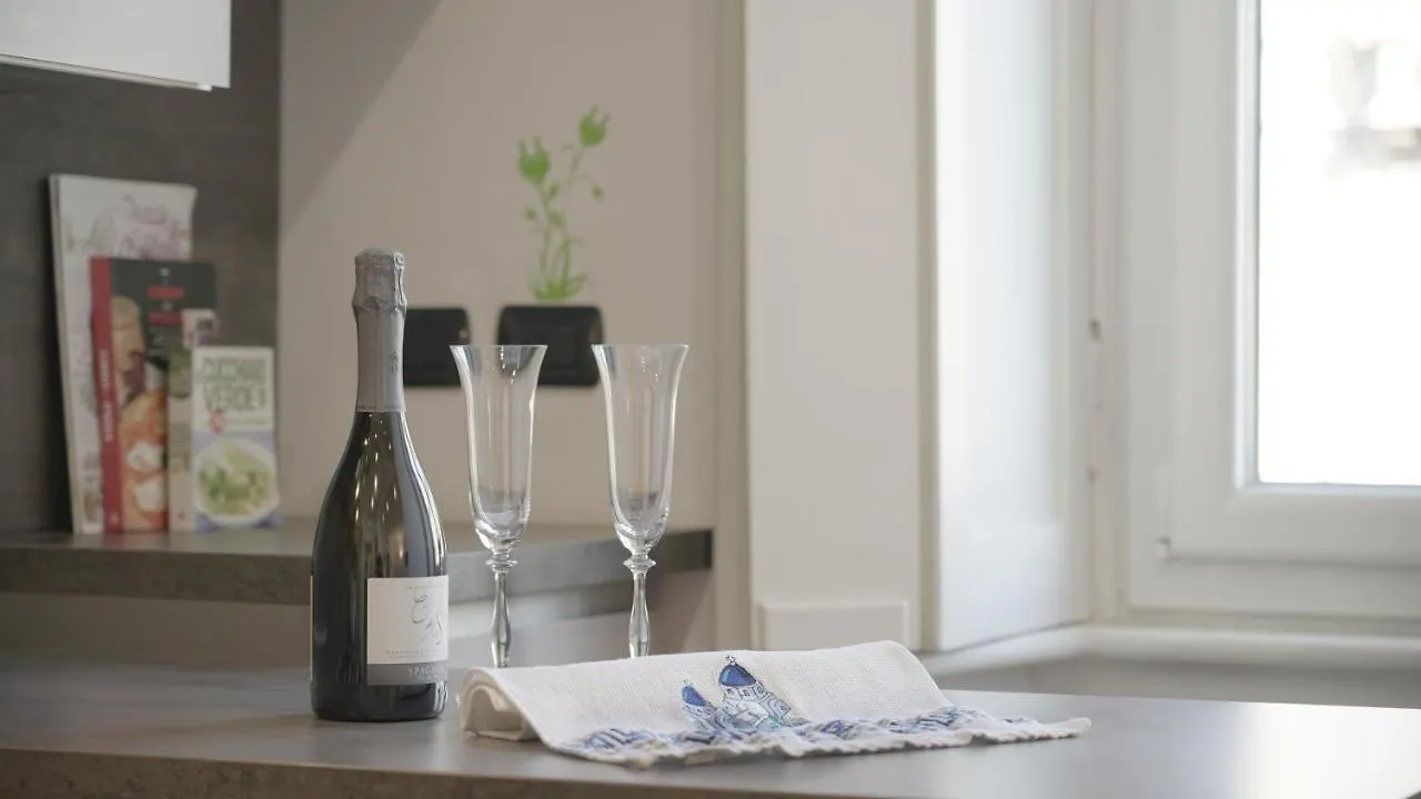 ****Buenos Aires Luxury Apartment Milano -5 Min. Duomo  Milan